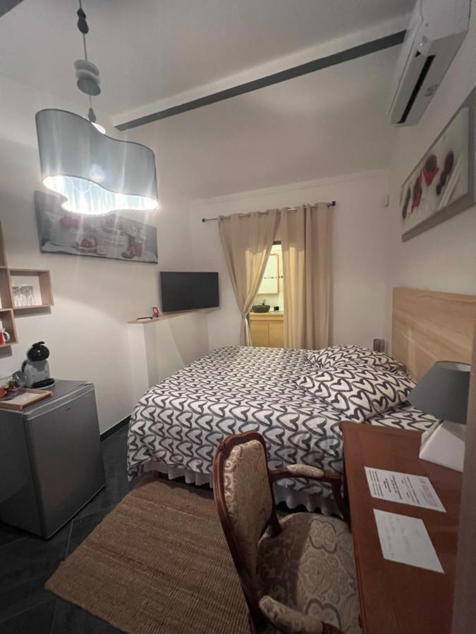 Suite Parentale Independante Marseille Exterior photo